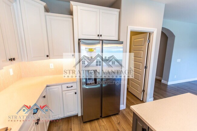 Building Photo - 6629 W Springfield Wy