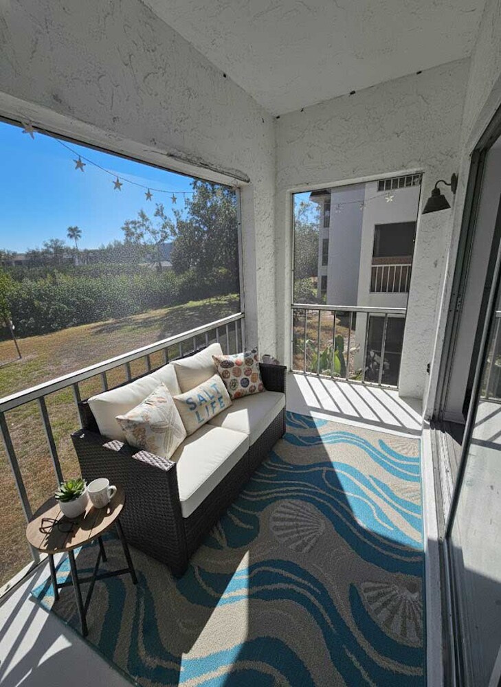 Building Photo - 1860 Massachusetts Ave NE