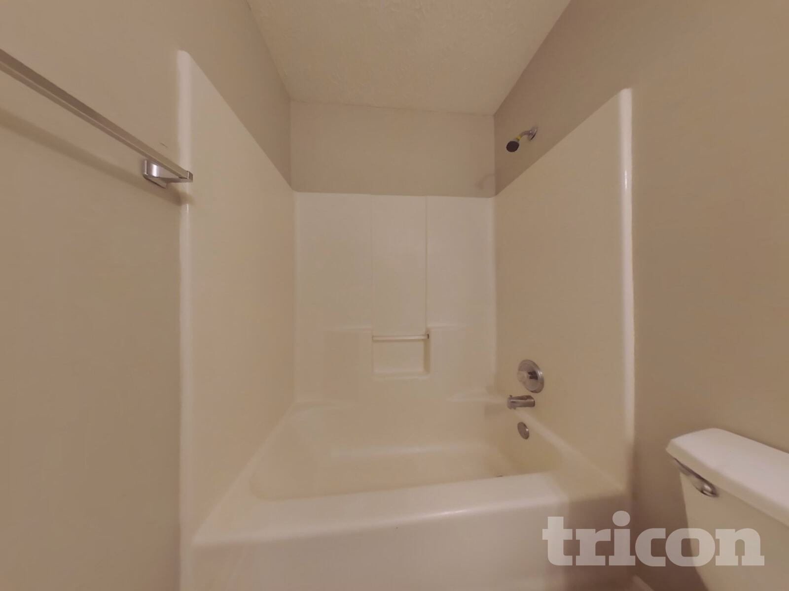 Building Photo - 1960 Lexington Ln