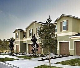 Building Photo - Amazing 4 Bedroom + Office/Bonus Room, 2 1...