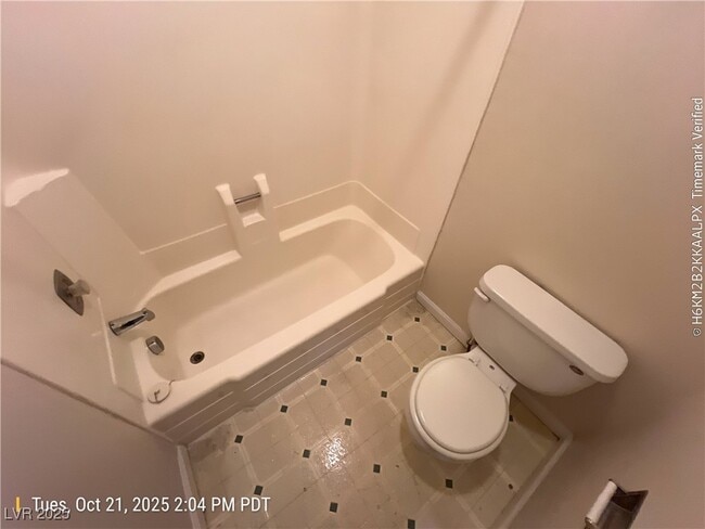 Building Photo - 4360 Gannet Cir