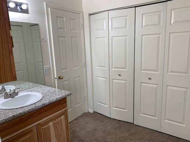 Building Photo - 3509 Forest Ct