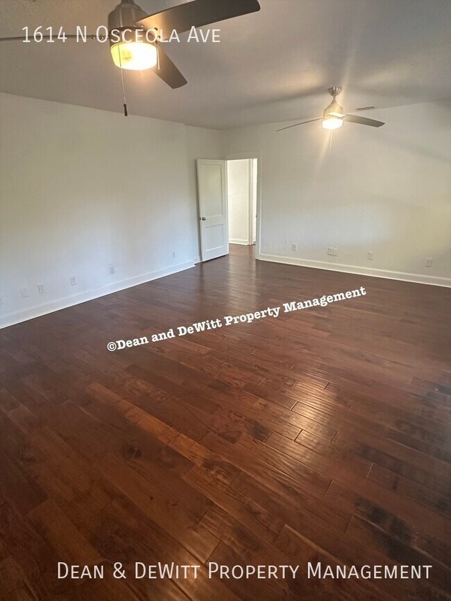 Building Photo - 1614 N Osceola Ave