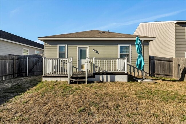 Building Photo - 105 Bell Rings Dr