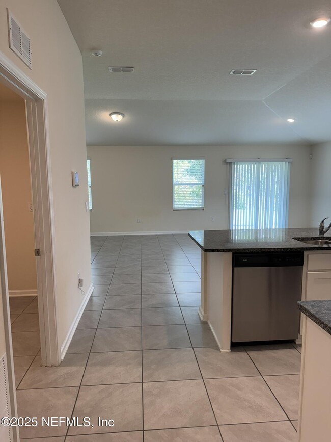 Building Photo - 86625 Nassau Xing Wy