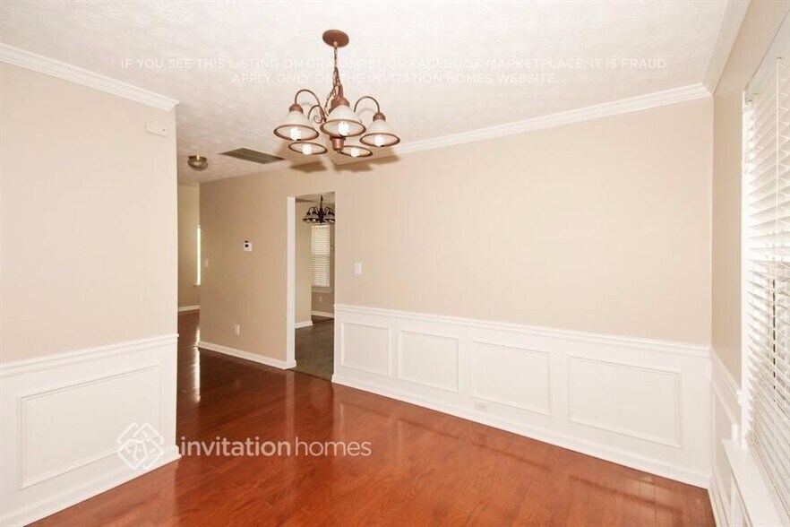 Building Photo - 4251 Brighton Way NW