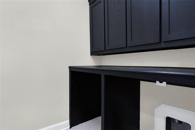 Building Photo - 2517 Las Palmas Ln