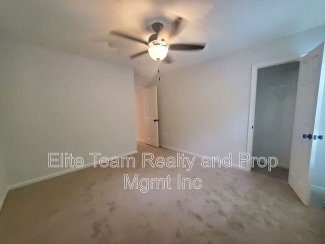 Building Photo - 5709 Kelden Walker Ln