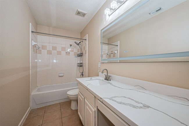 Building Photo - 11315 Sailwing Creek Ct