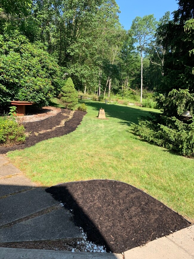 Building Photo - 1829 Duncan Ave