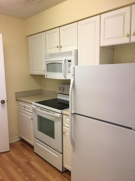 Building Photo - 4270 Calinda Ln