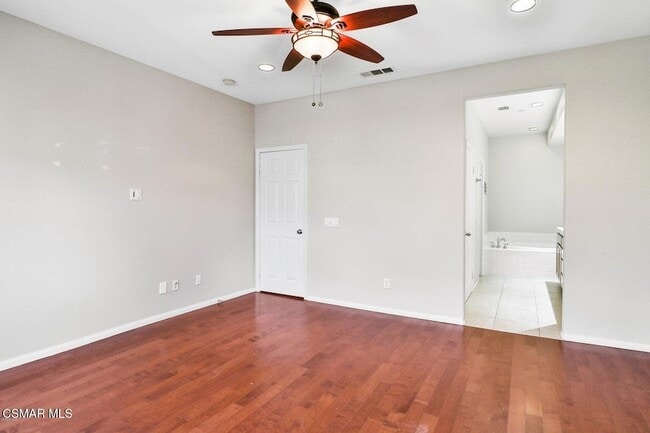 Building Photo - 115 Via Aldea