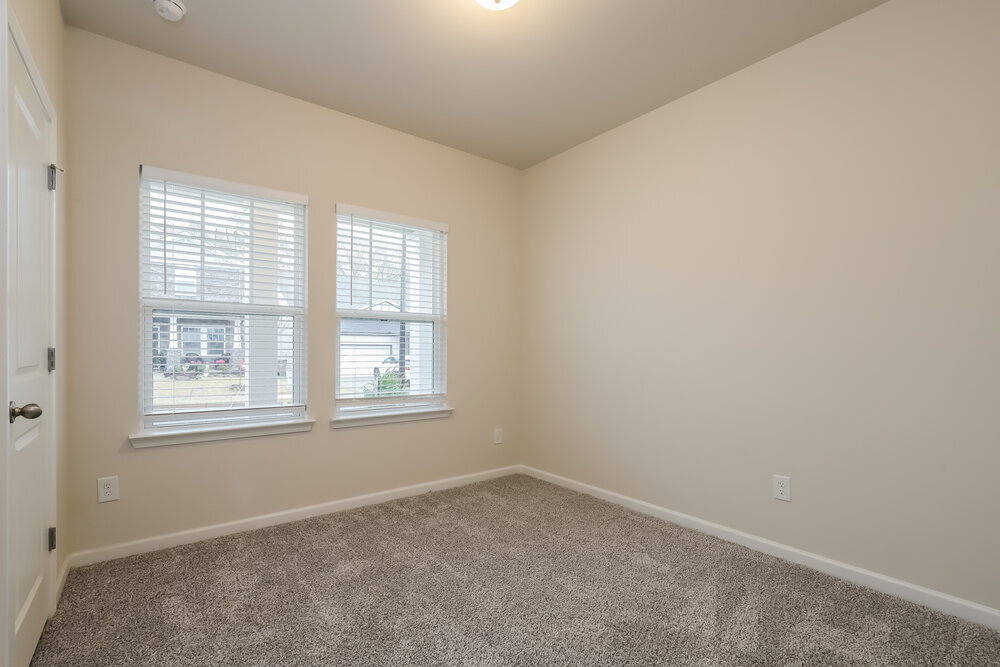 Building Photo - 5825 Hackberry Ln