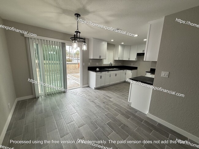 Building Photo - Nice Home For Rent