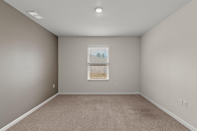 Building Photo - 6406 Arcadia Bluffs Ave