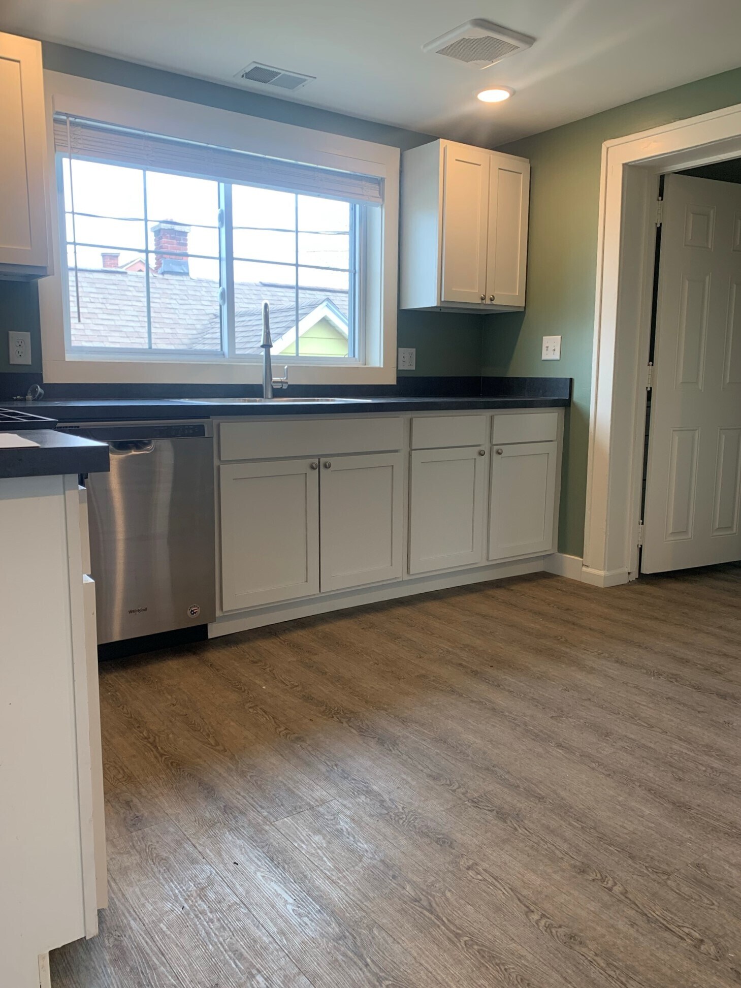 Building Photo - 1220 Fulton St W