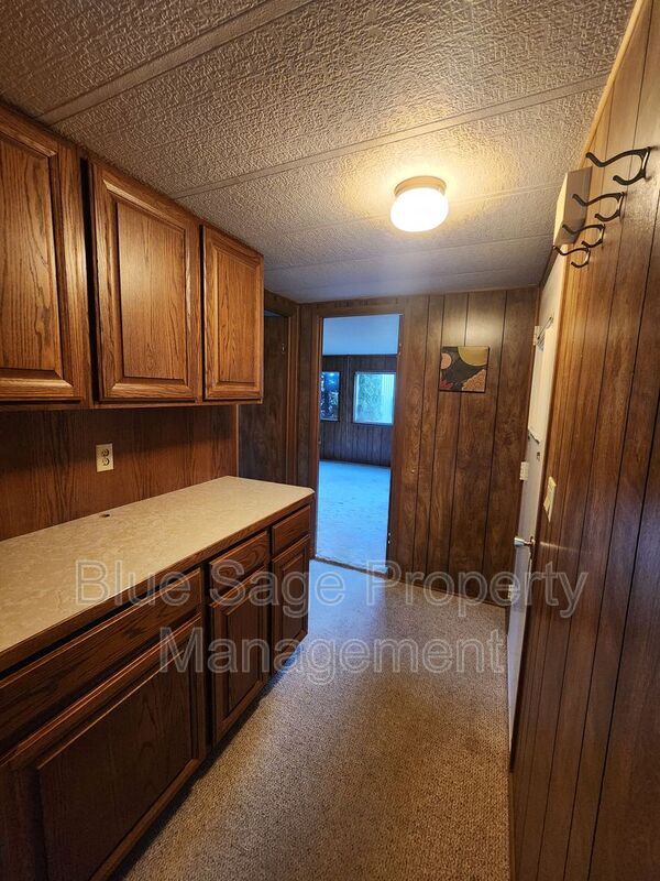 Building Photo - 241 Evans Rd