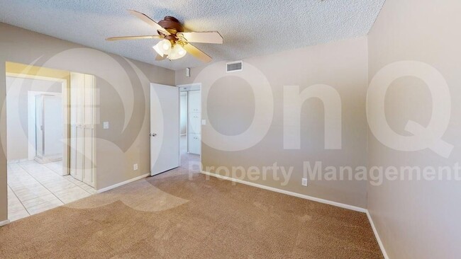 Building Photo - 826 S Sarnoff Dr