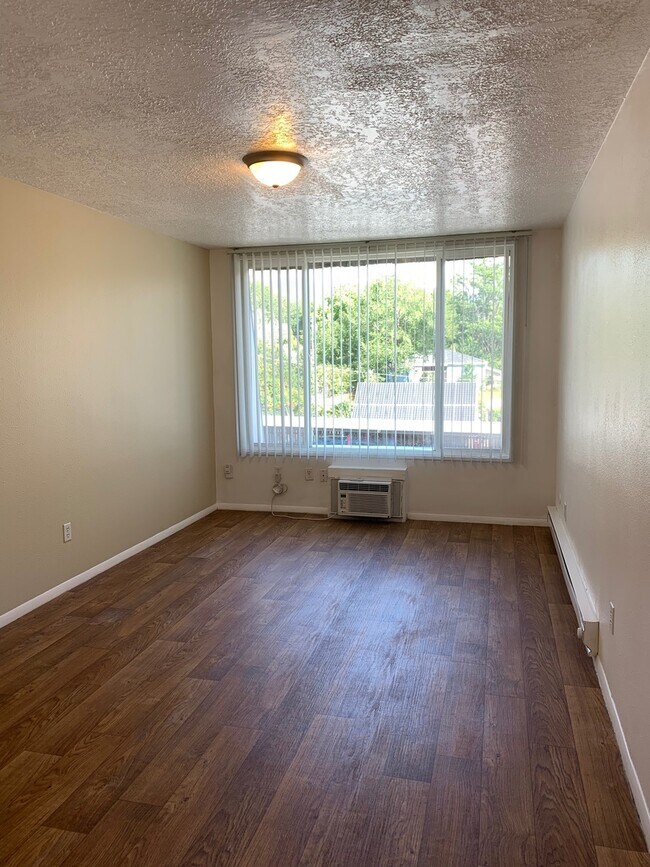 Interior Photo - Indigo Apartments