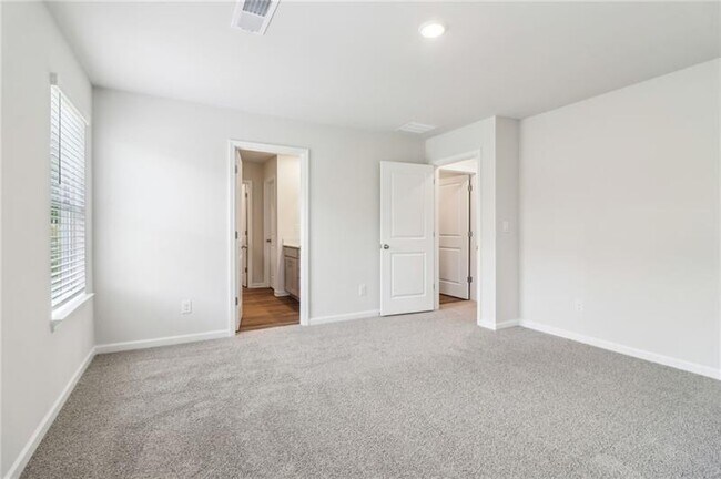 Building Photo - 2759 Aralynn Wy