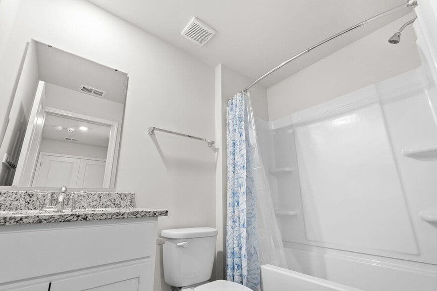 Building Photo - 332 Bayou Loop