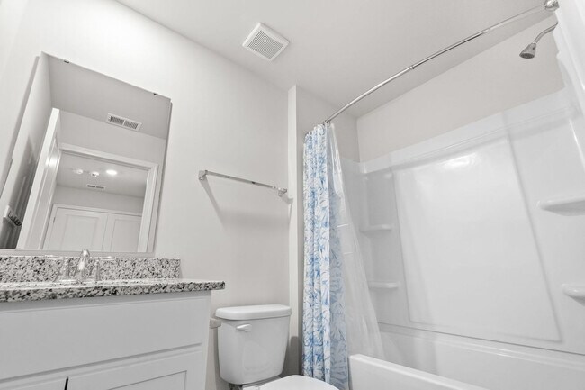 Building Photo - 332 Bayou Loop