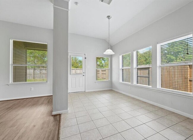 Building Photo - 31030 Imperial Walk Ln