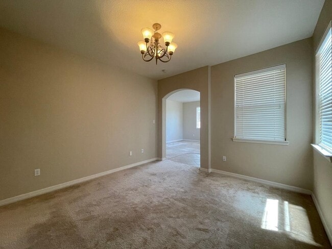 Building Photo - 8931 Ashton Loop NE