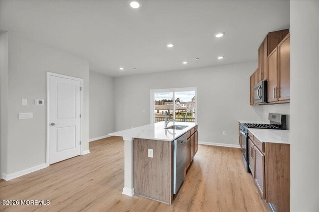 Building Photo - 220 Sandy Rdg Rd