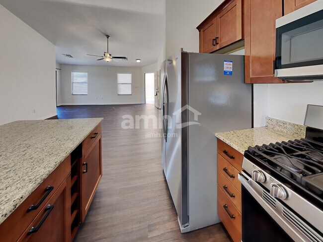 Building Photo - 13187 E Coyote Well Dr