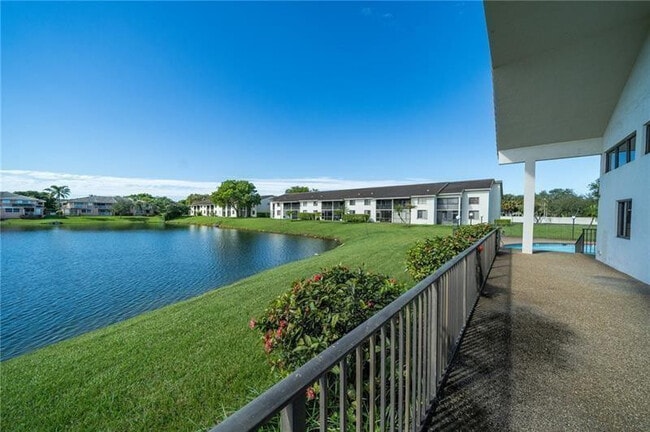 Building Photo - 3300 NW 46th St