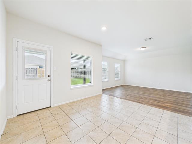Building Photo - 9345 Herringbone Dr