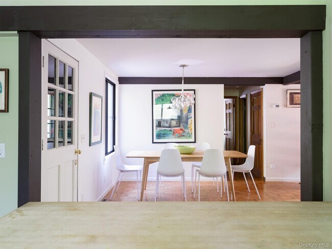 Building Photo - 56 Great Spruce Ln