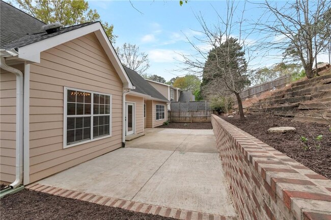 Building Photo - 475 Brown Thrasher Ct
