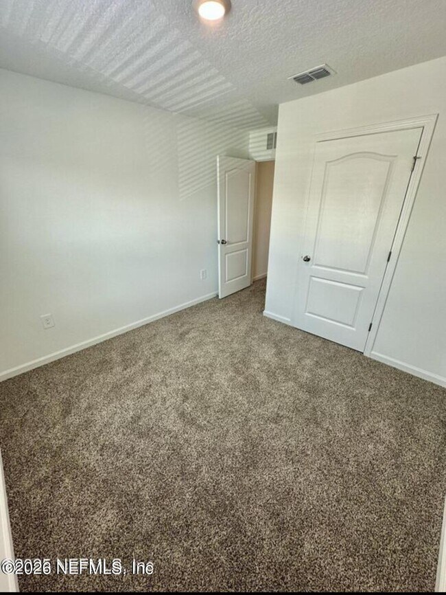 Building Photo - 20 Palmetto Rdg Rd