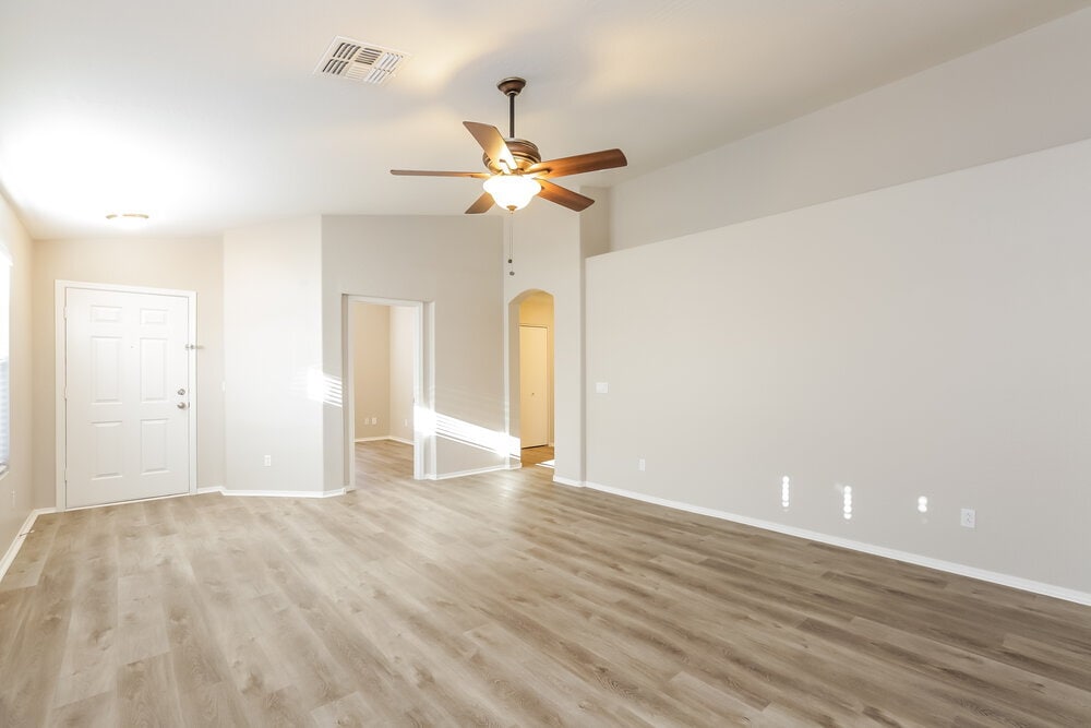 Building Photo - 23024 W Mohave St