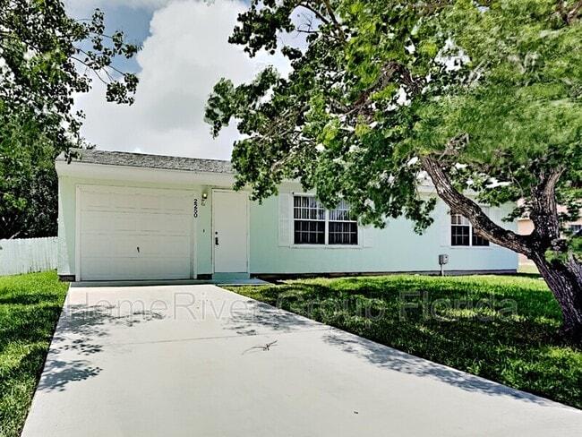 Primary Photo - 2250 SE Friendship St