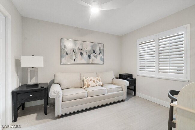 Building Photo - 10686 Gulf Shore Dr