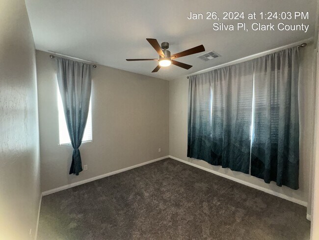Building Photo - Like New Single Story Home in Cadence/Hend...