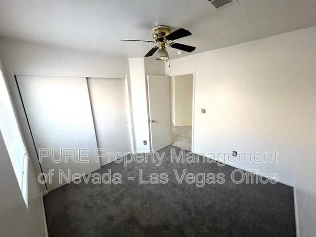 Building Photo - 5716 Grand Entries Dr