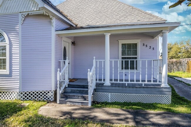 Building Photo - 3525 Bridgette Ln