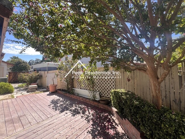 Building Photo - 8113 Bellsbrae Dr
