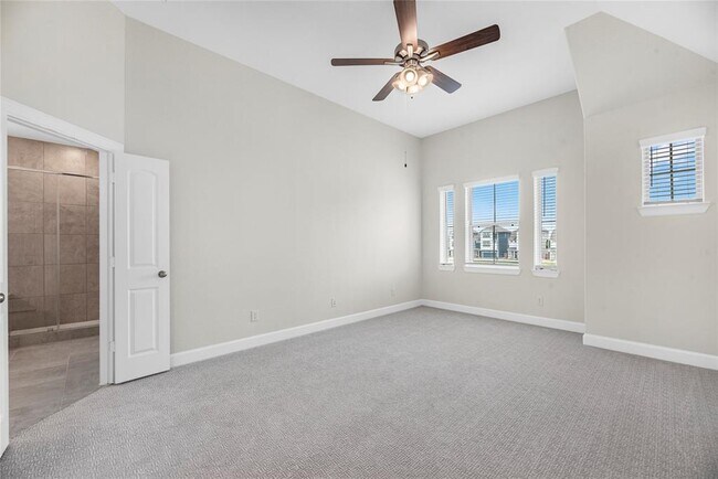 Building Photo - 11908 Briarwood Hill Way