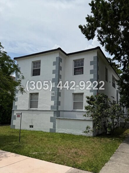 Building Photo - 15 Sidonia Ave