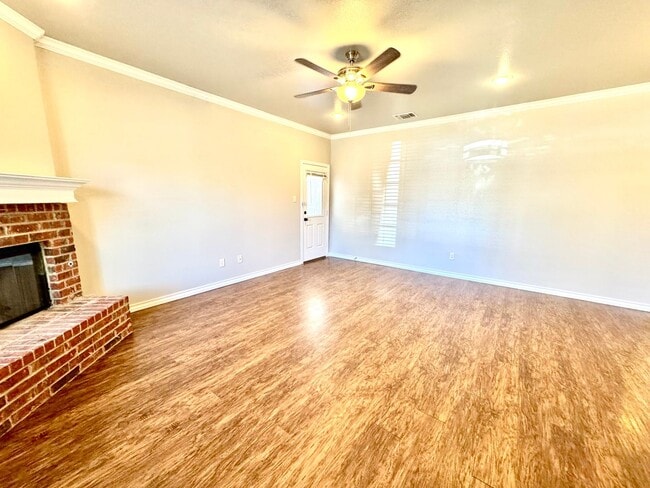Building Photo - 3 bed 2.5 bath - Cooper ISD