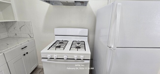 Building Photo - 830 16th St