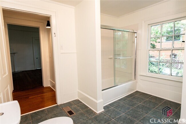 Building Photo - 267 Dubose Avenue