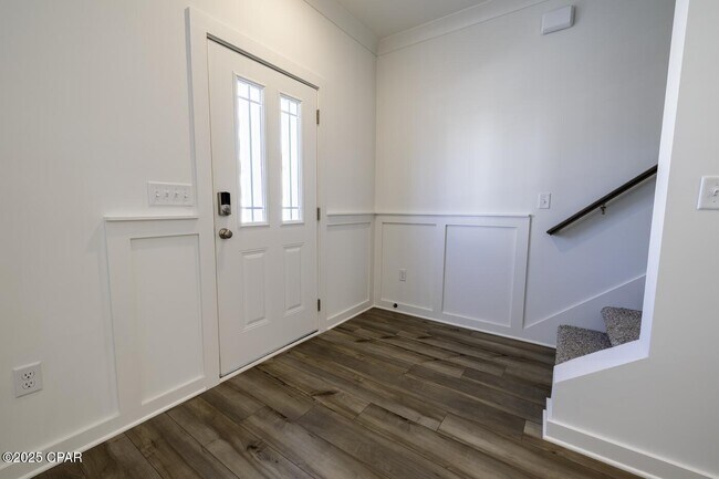 Building Photo - 5860 Tyndall Pkwy