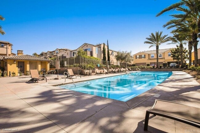 Building Photo - ***MOVE IN SPECIAL- HALF OFF 1ST MONTH'S R...