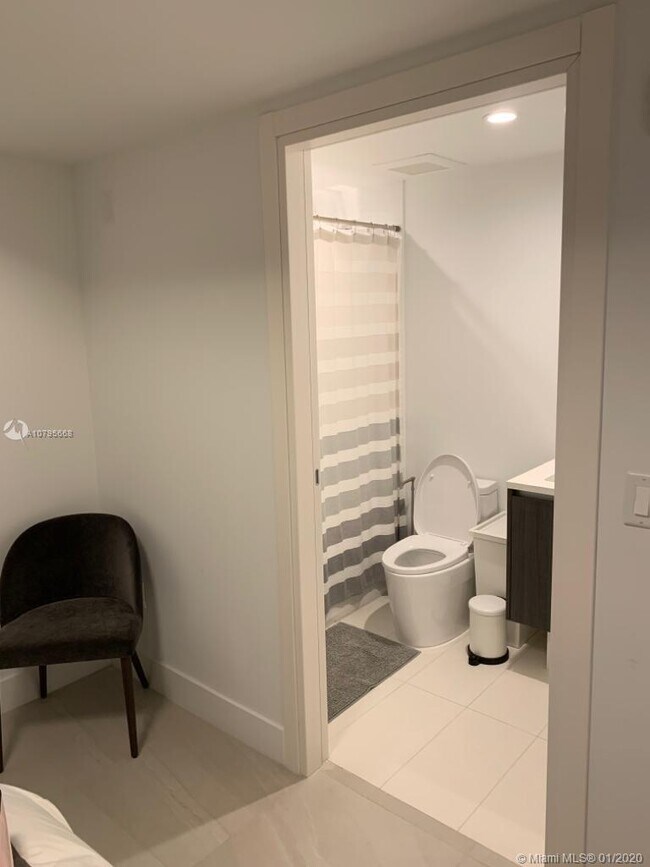 Building Photo - 1150 102nd St